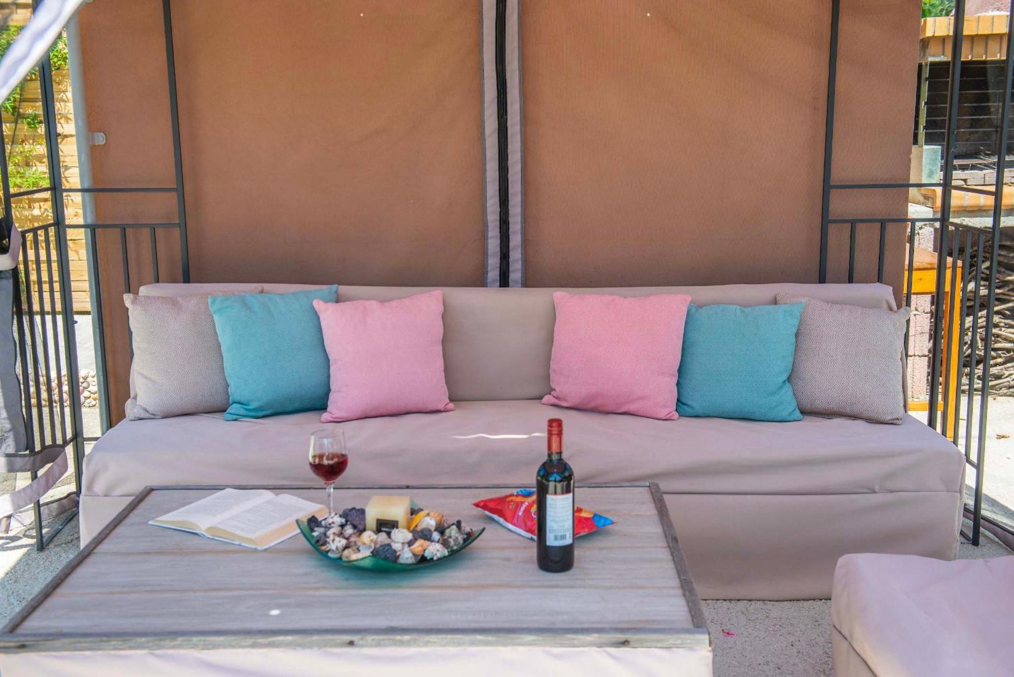 אצ'ארבי Zoe Boutique Apartment מראה חיצוני תמונה